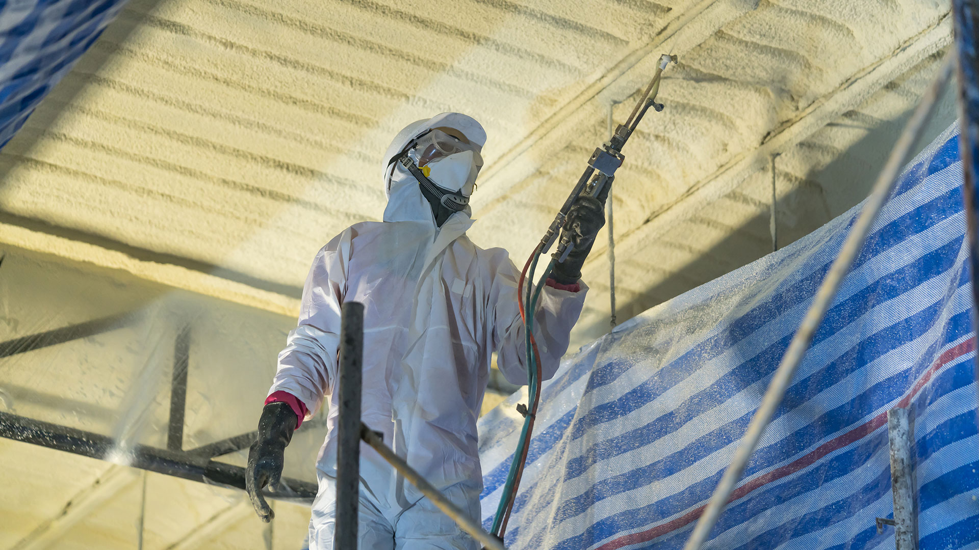 Spray Foam Insulation in Phoenix & Tucson AZ Flat Roofing Insulation